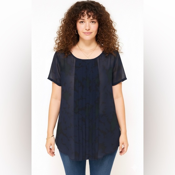 Ann Taylor Top - Picture 2 of 7